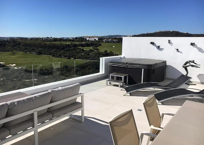 Appartement-penthouse De Luxe Cortesin Le Golfeur Lägenhet *