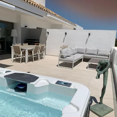 Lägenhet Appartement-penthouse De Luxe Cortesin Le Golfeur *