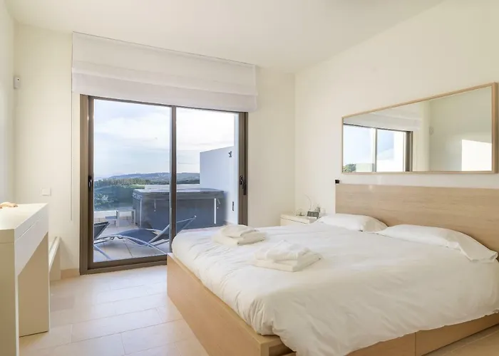 Apartment Appartement-penthouse De Luxe Cortesin Le Golfeur *