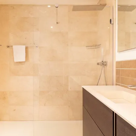 Appartement-penthouse De Luxe Cortesin Le Golfeur 埃斯特波纳